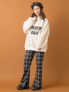 「厚底ブーツ」｜「アイテム（その他トップス）」を使った、RASVOA STAFFさん（レディース・160cm）の秋コーディネート