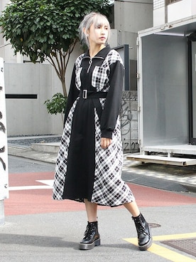 「RASVOA（ラスボア）のアイテム」を使った、RASVOA STAFFさん（レディース・166cm）の秋コーディネート