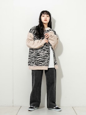 「RASVOA（ラスボア）のアイテム（Tシャツ/カットソー）」を使った、RASVOA STAFFさん（レディース・164cm）の冬コーディネート