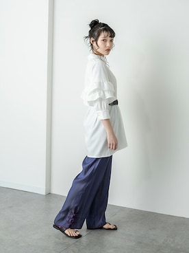 「袖フリル」｜RASVOA STAFFさん（レディース・164cm）の春コーディネート