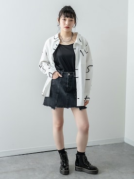 「カットオフデニム」｜RASVOA STAFFさん（レディース・164cm）の春コーディネート