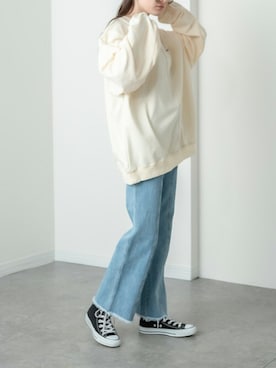 「カットオフデニム」｜RASVOA STAFFさん（レディース・163cm）の春コーディネート