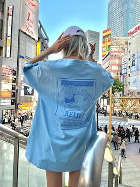 「カラーTシャツ」｜「アイテム（キャップ）」を使った、RASVOA STAFFさん（レディース・166cm）の春コーディネート