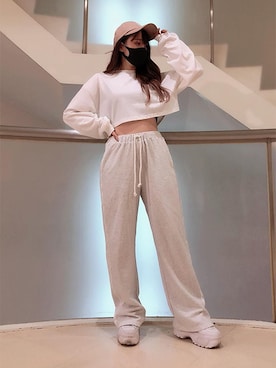 「RASVOA（ラスボア）のアイテム（キャップ）」を使った、RASVOA STAFFさん（レディース・159cm）の秋コーディネート