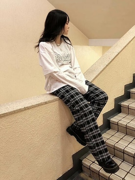 「RASVOA（ラスボア）のアイテム（Tシャツ/カットソー）」を使った、RASVOA STAFFさん（レディース・159cm）の秋コーディネート