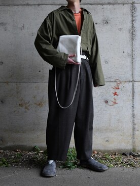 「Kagari Yusuke（カガリユウスケ）のアイテム（バッグ）」を使った、小豆さん（メンズ・172cm）の春コーディネート