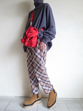 「SHINYAKOZUKA（シンヤコヅカ）のアイテム」を使った、TITY niigataさん（レディース・160cm）の秋コーディネート