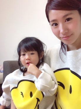 「ニコちゃん」｜「アイテム（スウェット）」を使った、miiさん（レディース・153cm）の秋コーディネート