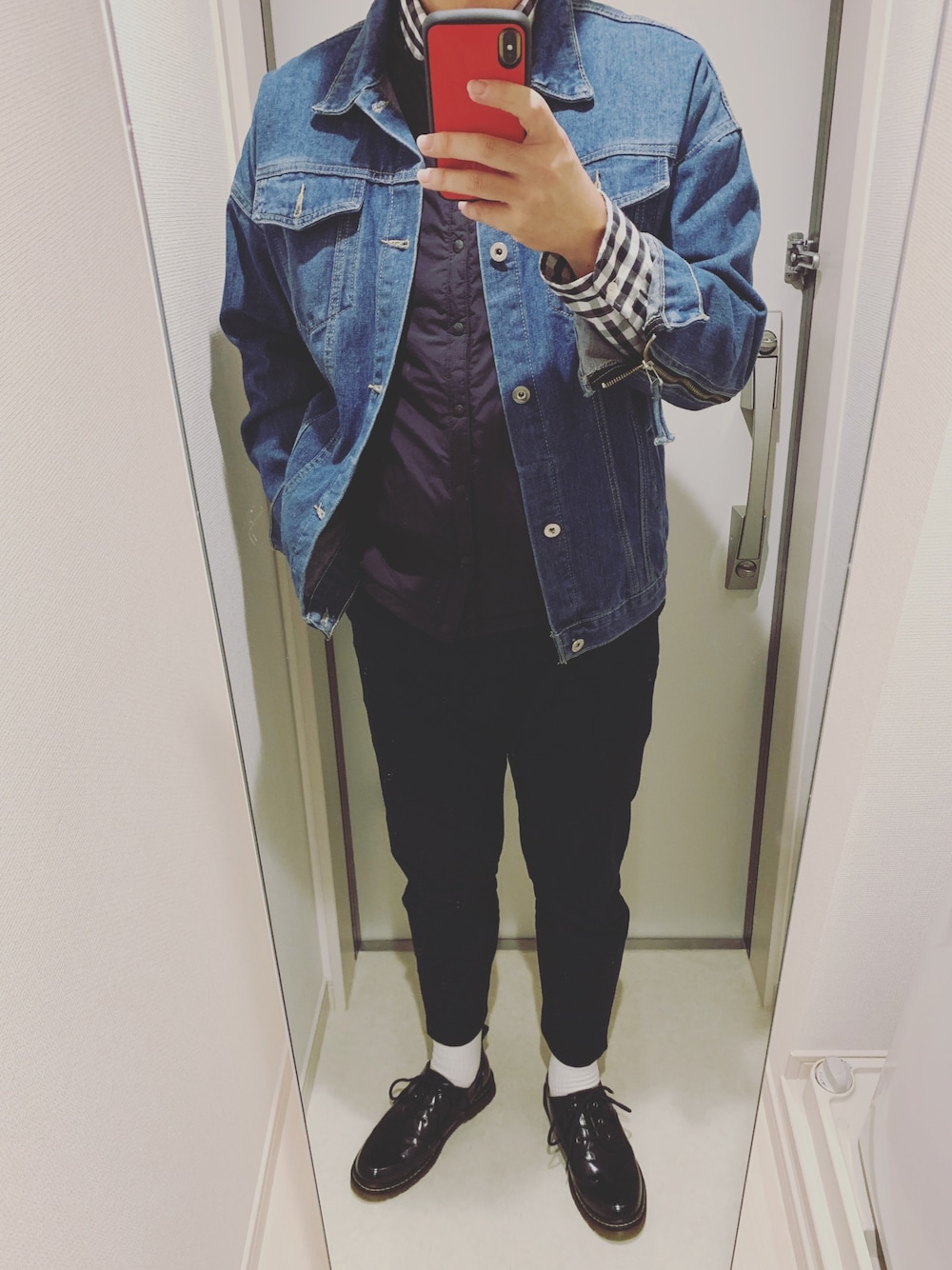 「ZOZO公認ユーザー、シンプル、お洒落さんとつながりたい、今日のコーデ、大人コーデ、TOMMY HILFIGER、大人カジュアル、Bshop、デニムジャケット、fashion」｜「tommy jeansのアイテム（デニムジャケット、ブルー系）」を使った、KOUTAさん（メンズ・175cm）の秋コーディネートの1枚目の写真