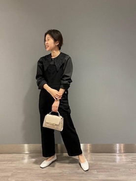 「雨」｜「アイテム（サロペット/オーバーオール）」を使った、ルクールブランアトレ松戸店スタッフさん（レディース・155cm）の秋コーディネート