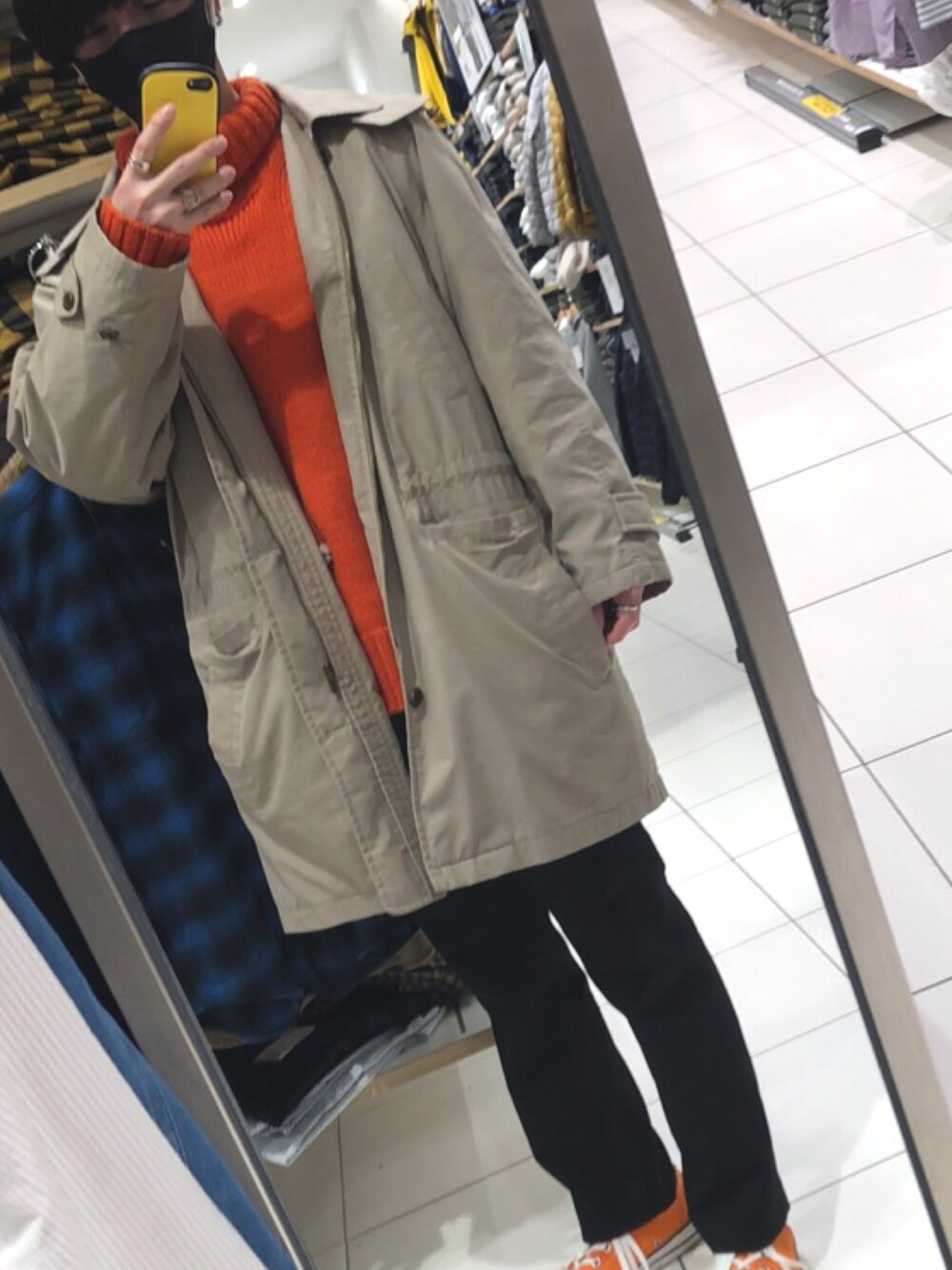 BURBERRYのモッズコートを使ったメンズ人気ファッションコーディネート