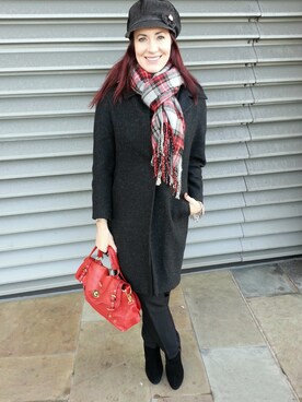 Emma Peach さんのコーディネート