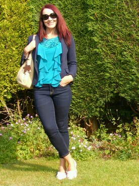 Emma Peach さんのコーディネート