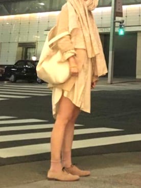 「AMIW（アミウ）のアイテム」を使った、HONEY  LEMON  PIEさん（レディース・164cm）の春コーディネート