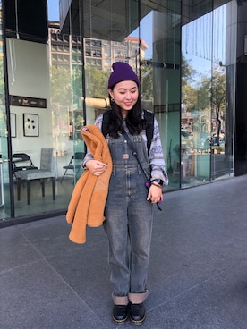 「BLUE WAY（ブルーウェイ）のアイテム（オールインワン・サロペット）」を使った、Judy wuさん（レディース・160cm）の冬コーディネート