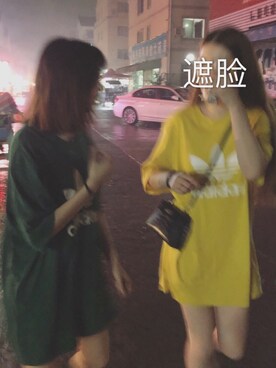 「adidas（アディダス）のアイテム（トップス、グリーン系）」を使った、slob-LLさん（レディース・165cm）の春コーディネート