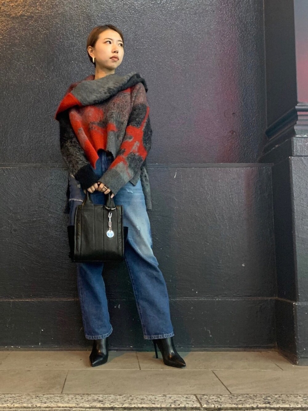 「Diesel、DIESEL OSAKA、オトナカジュアル、秋、オトナ女子、秋のコーデ、メンズライク、ブーツ、低身長コーデ、デニムパンツ」｜「BLACK GOLDのアイテム（ニット/セーター、レッド系）」を使った、yuka haradaさん（レディース・155cm）の秋コーディネートの1枚目の写真