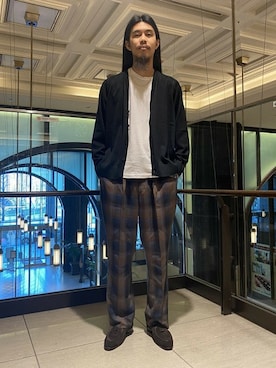「PENDLETON（ペンドルトン）のアイテム（スラックス）」を使った、BEAMS LIGHTS Mensさん（メンズ・177cm）の春コーディネート