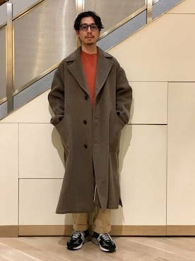 「BEAMS LIGHTS」｜「アイテム（チェスターコート）」を使った、BEAMS LIGHTS Mensさん（メンズ・166cm）の秋コーディネート