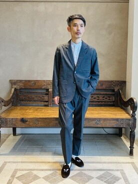 「tricker's」｜「アイテム（セットアップ）」を使った、BEAMS LIGHTS Mensさん（メンズ・176cm）の秋コーディネート