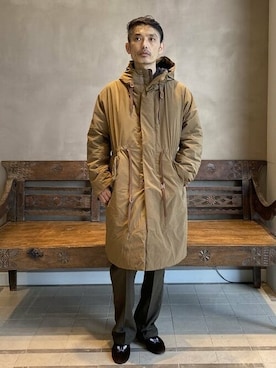 「tricker's」｜「アイテム（ダウンジャケット/コート）」を使った、BEAMS LIGHTS Mensさん（メンズ・176cm）の秋コーディネート