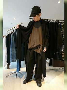 「Yohji Yamamoto（ヨウジヤマモト）のアイテム（カーディガン/ボレロ）」を使った、YOSHIMIさん（メンズ・165cm）の春コーディネート
