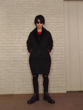 「HYSTERIC GLAMOUR（ヒステリックグラマー）のアイテム（ムートンコート）」を使った、百井 涼太さん（メンズ・171cm）の秋コーディネート