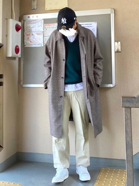「春カラー」｜「アイテム（ステンカラーコート）」を使った、フェイさん（メンズ・178cm）の春コーディネート