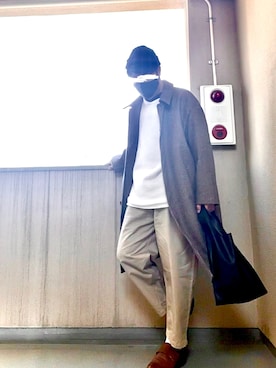 「レザー」｜「アイテム（エコバッグ/サブバッグ）」を使った、フェイさん（メンズ・178cm）の春コーディネート