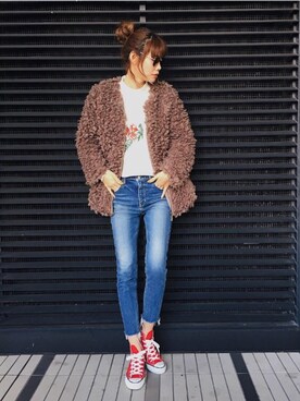 「赤コンバース」｜「アイテム（その他アウター）」を使った、asammyさん（レディース・170cm）の冬コーディネート