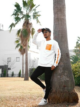 「WHIM ROTH（ウィムロス）のアイテム」を使った、adamsJUGGLERさん（メンズ・173cm）の冬コーディネート