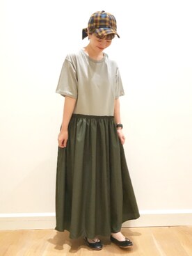 「Casselini（キャセリーニ）のアイテム（キャップ）」を使った、B:MING by BEAMS WOMENさん（レディース・161cm）の夏コーディネート