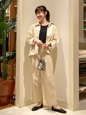 「ワークパンツ」｜「アイテム（パンプス）」を使った、B:MING by BEAMS WOMENさん（レディース・167cm）の秋コーディネート