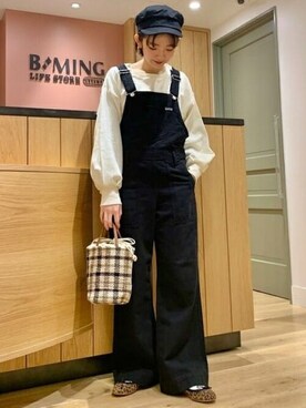 「Wrangler」｜「アイテム（オールインワン・サロペット）」を使った、B:MING by BEAMS WOMENさん（レディース・155cm）の冬コーディネート