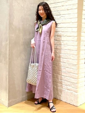 「ラベンダー」｜「アイテム（財布/小物）」を使った、B:MING by BEAMS WOMENさん（レディース・159cm）の春コーディネート