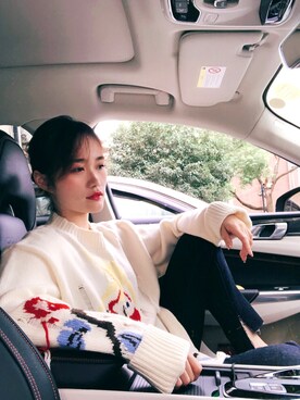 「Mo&Co.（モーアンドコー）のアイテム（パンツ）」を使った、Celia_zzwさん（キッズ・163cm）の秋コーディネート