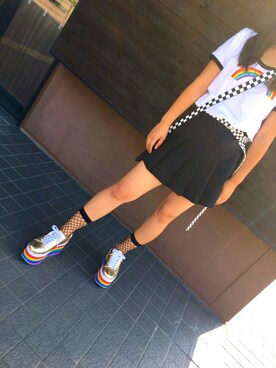 「FOREVER 21（フォーエバー トゥエンティーワン）のアイテム（スニーカー）」を使った、CRAYONさん（レディース・152cm）の秋コーディネート