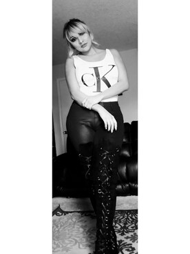 「Calvin Klein PLATINUM(Calvin Klein PLATINUM)」｜Linda Rangelさん（レディース・160cm）の夏コーディネート