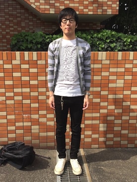 「H&M（エイチ・アンド・エム）のアイテム（Tシャツ/カットソー、ホワイト系）」を使った、Daisuke Aさん（メンズ・168cm）の春コーディネート