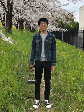 「SAINT LAURENT PARIS（サンローランパリ）のアイテム（デニムジャケット）」を使った、Daisuke Aさん（メンズ・168cm）の春コーディネート