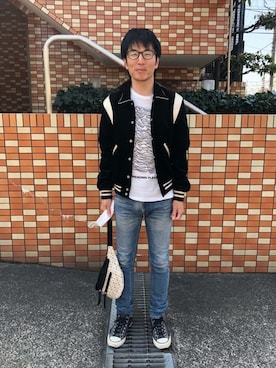 「H&M（エイチ・アンド・エム）のアイテム（Tシャツ/カットソー、ホワイト系）」を使った、Daisuke Aさん（メンズ・168cm）の春コーディネート