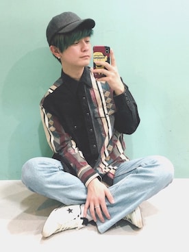 「Time is on（タイムイズオン）のアイテム（キャップ）」を使った、酒井大輝さん（メンズ・178cm）の冬コーディネート