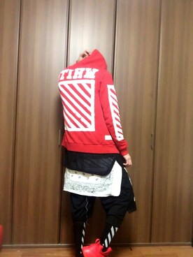 「OFF-WHITE」｜「アイテム（その他）」を使った、624さん（メンズ・175cm）の冬コーディネート
