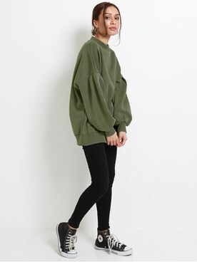 「ゆったりシルエット」｜「アイテム（スウェット）」を使った、ANAP Alluge Officialさん（レディース・167cm）の冬コーディネート