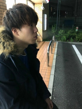 「フユコーデ」｜「アイテム（ダウンジャケット/コート）」を使った、Ryoheiさん（メンズ・181cm）の秋コーディネート