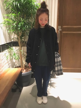 「ハーフアップ」｜「アイテム（ブルゾン）」を使った、tani.さん（レディース・154cm）の冬コーディネート