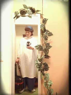 「POLLINI（ポリーニ）のアイテム（バッグ）」を使った、えちご屋さん（レディース・167cm）の冬コーディネート