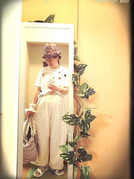 「cherpa（シェルパ）のアイテム」を使った、えちご屋さん（レディース・167cm）の夏コーディネート