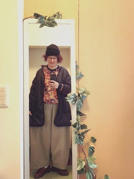 「柄物」｜「アイテム（帽子）」を使った、えちご屋さん（レディース・168cm）の冬コーディネート
