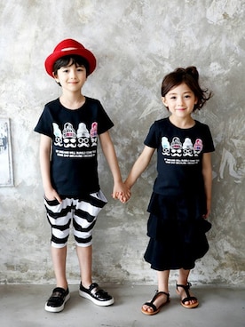 「Bee des Bee（ビーデスビー）のアイテム（パンツ）」を使った、子供服Beeさん（キッズ・110cm）の春コーディネート